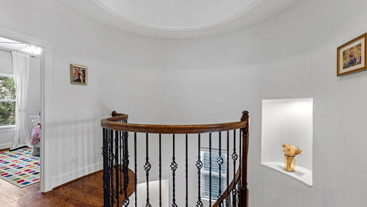 Houston 3-story, 4-bed 1415 W 21st Street A-idx