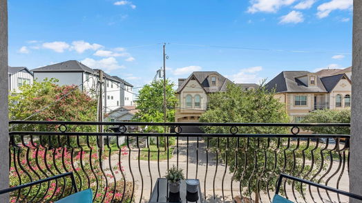 Houston 3-story, 4-bed 1415 W 21st Street A-idx