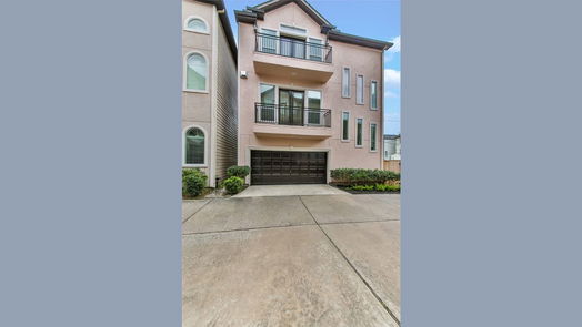 Houston 3-story, 2-bed 1148 W 25th Street H-idx