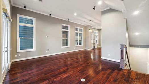 Houston 3-story, 3-bed 1032 W 18th Street-idx