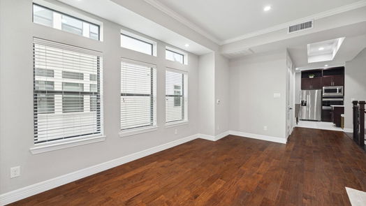 Houston 3-story, 3-bed 1620 W 24th Street A-idx