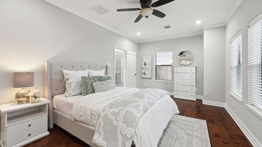 Houston 3-story, 3-bed 1620 W 24th Street A-idx
