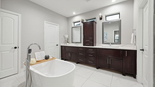 Houston 3-story, 3-bed 1620 W 24th Street A-idx