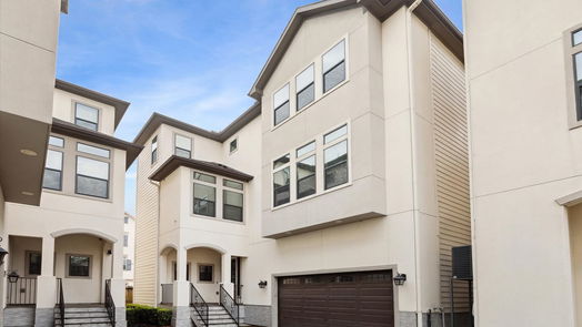 Houston 3-story, 4-bed 1620 W 24th Street C-idx