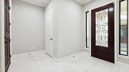 Houston 3-story, 4-bed 1620 W 24th Street C-idx