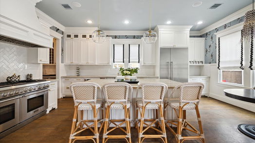 Houston 3-story, 5-bed 413 E 23rd Street-idx