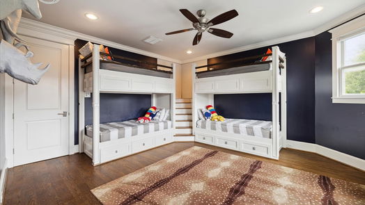 Houston 3-story, 5-bed 413 E 23rd Street-idx