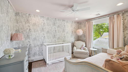 Houston 3-story, 5-bed 413 E 23rd Street-idx
