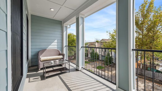 Houston 3-story, 4-bed 710 E 21st Street-idx