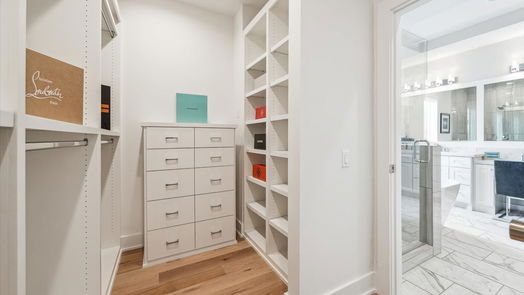 Houston 3-story, 4-bed 710 E 21st Street-idx
