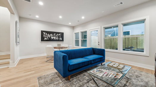 Houston 3-story, 4-bed 710 E 21st Street-idx