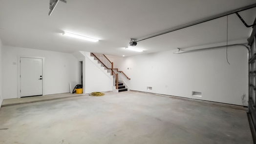 Houston 3-story, 5-bed 1107 Grovewood Lane-idx