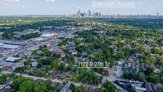 Houston 1-story, 5-bed 1110 E 27th Street-idx