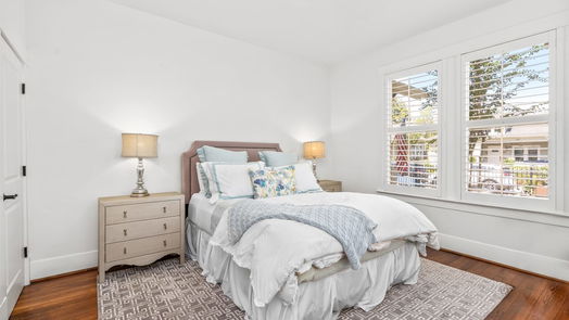 Houston 1-story, 3-bed 122 Payne Street-idx