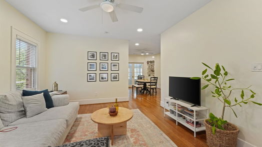 Houston 2-story, 4-bed 2408 White Oak Drive-idx