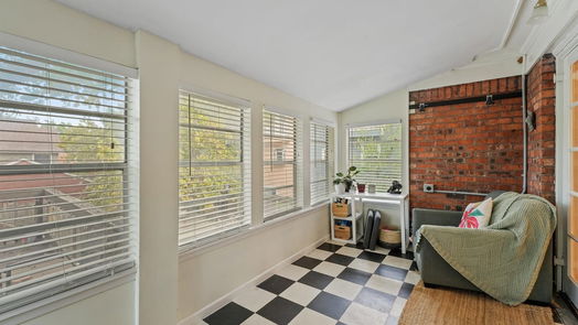 Houston 2-story, 4-bed 2408 White Oak Drive-idx
