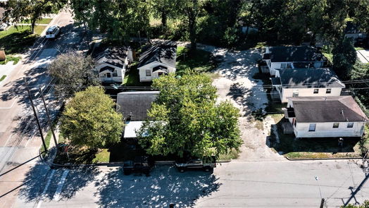 Houston 1-story, 3-bed 1510 Fairbanks Street-idx