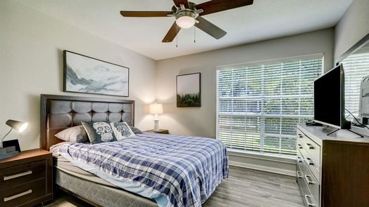 Houston 1-story, 2-bed 1860 White Oak Drive 359-idx