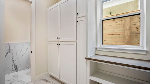 Houston 2-story, 5-bed 951 Byrne Street-idx