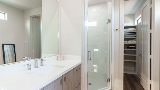 Houston 3-story, 3-bed 1102 E 28th Street-idx