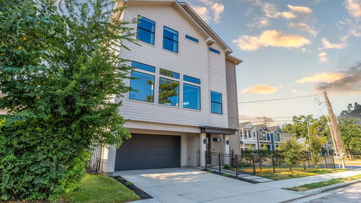 Houston 3-story, 3-bed 1102 E 28th Street-idx