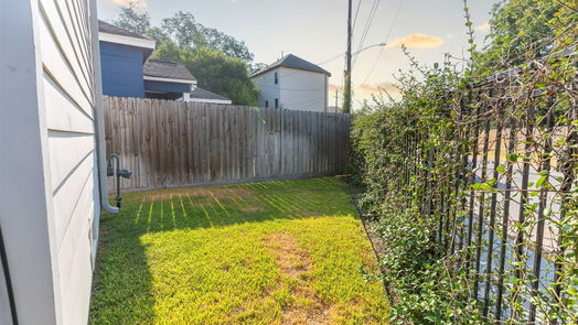 Houston 3-story, 3-bed 1102 E 28th Street-idx