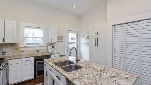 Houston 1-story, 2-bed 926 Robbie Street-idx