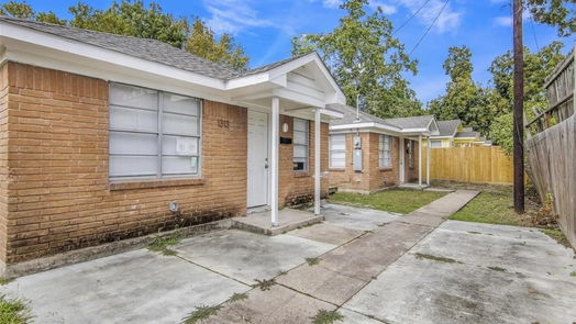 Houston 1-story, 2-bed 1306 Weiss Street-idx