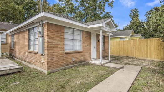 Houston 1-story, 2-bed 1306 Weiss Street-idx