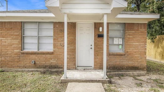 Houston 1-story, 2-bed 1306 Weiss Street-idx