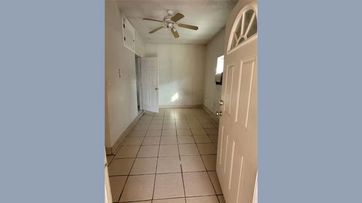 Houston 1-story, 3-bed 4512 Siegel Street-idx