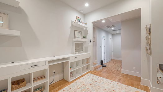 Houston 2-story, 4-bed 710 Northwood Street-idx