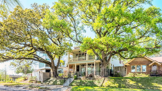 Houston 2-story, 3-bed 2120 White Oak Drive-idx