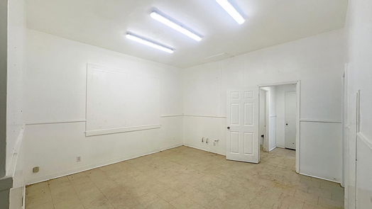 Houston 1-story, 0-bed 3206 Houston Avenue-idx