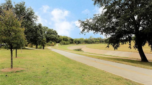 Houston 1-story, 2-bed 1860 White Oak Drive 231-idx