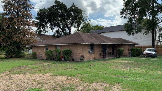 Houston 1-story, 5-bed 4802 Fisk Street-idx