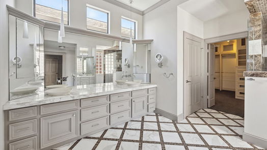Houston 4-story, 5-bed 150 Vieux Carre Drive-idx