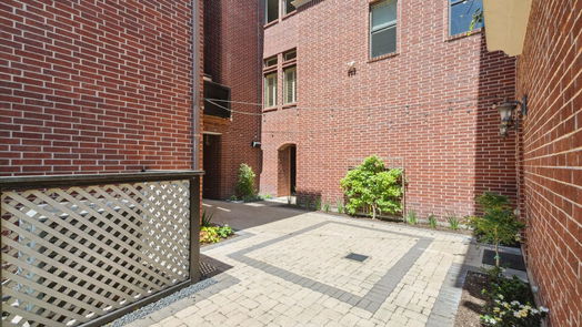 Houston 4-story, 5-bed 150 Vieux Carre Drive-idx