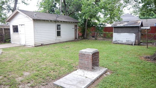 Houston 1-story, 2-bed 4508 Beggs Street-idx