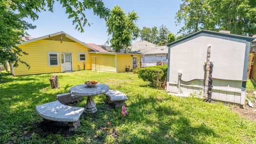 Houston 1-story, 3-bed 5904 Cochran Street-idx