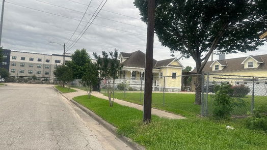 Houston 1-story, 3-bed 1511 Common st-idx