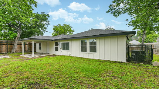 Houston 1-story, 4-bed 214 Canadian Street-idx