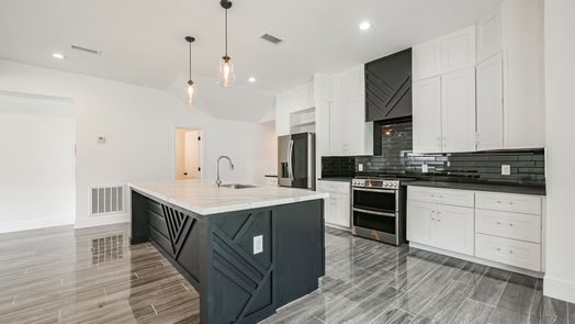 Houston 1-story, 4-bed 214 Canadian Street-idx