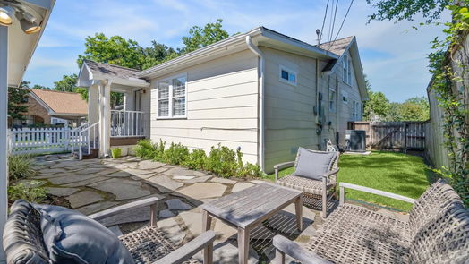Houston 1-story, 2-bed 4035 Norhill Boulevard-idx
