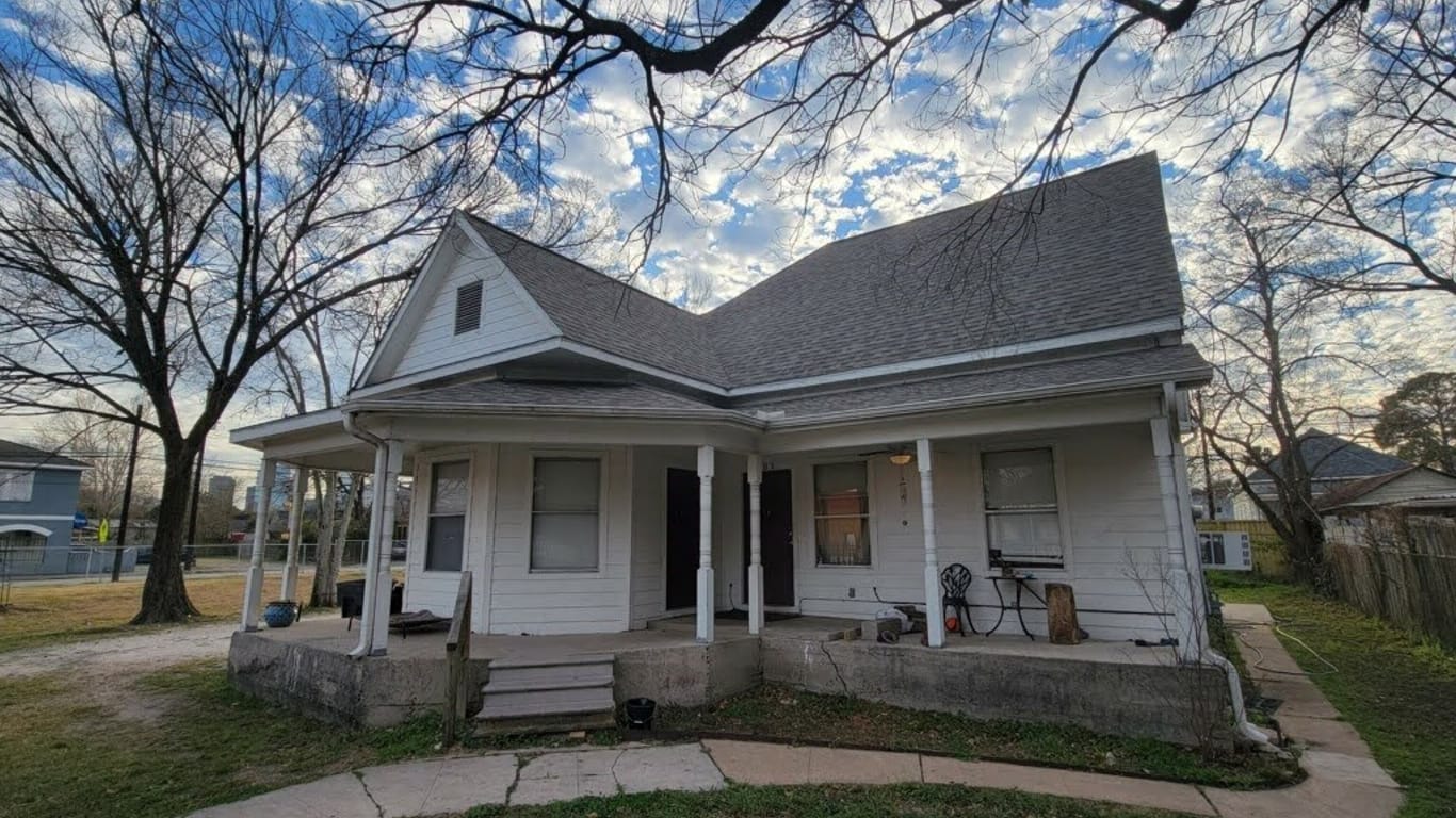 Houston 1-story, 4-bed 1905 Chapman Street-idx