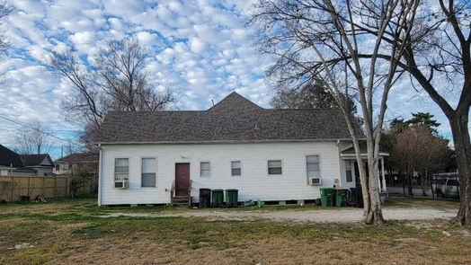 Houston 1-story, 4-bed 1905 Chapman Street-idx