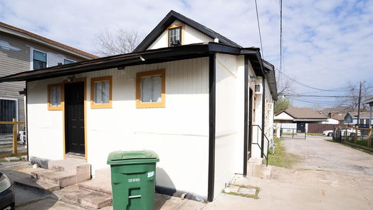 Houston 1-story, 2-bed 1611 Common Street-idx