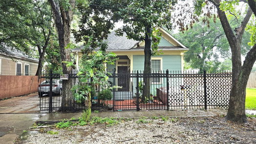 Houston 1-story, 4-bed 1611 Chapman Street-idx