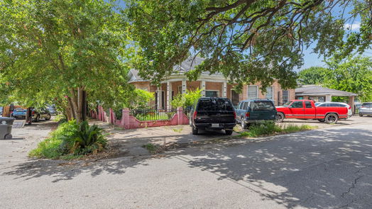 Houston 1-story, 3-bed 1519 Mckee Street-idx