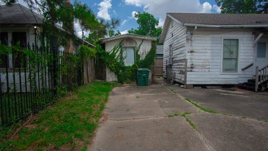 Houston 1-story, 4-bed 2718 Gano Street-idx